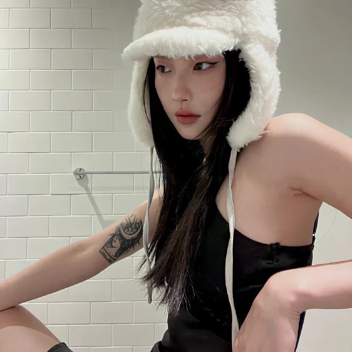历尽沧桑一美人